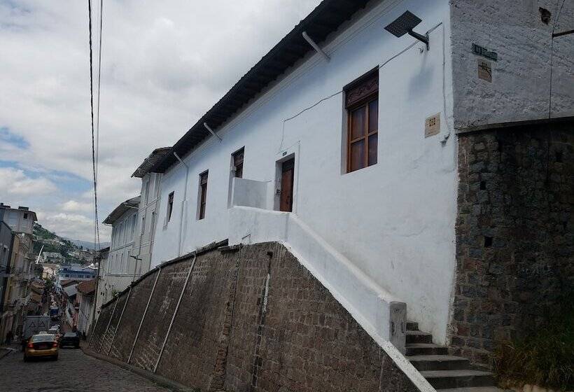 هتل Casa Francisco