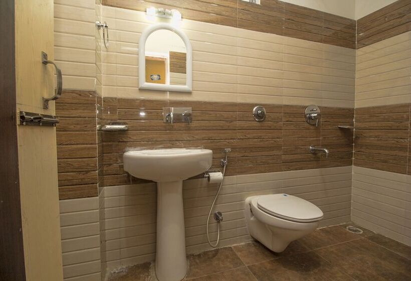 فندق Local Connection  Blue Sapphire