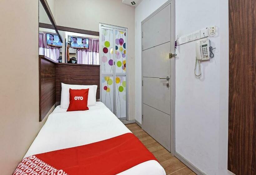 فندق Oyo 768 Fajar Baru Boutique