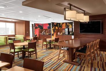 هتل Fairfield Inn & Suites By Marriott Memphis Marion, Ar