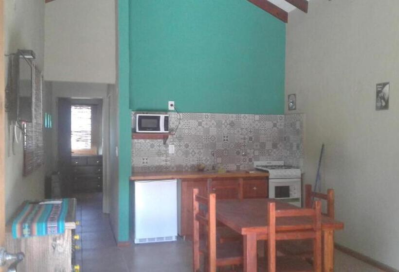 پانسیون Cabañas Kangarú