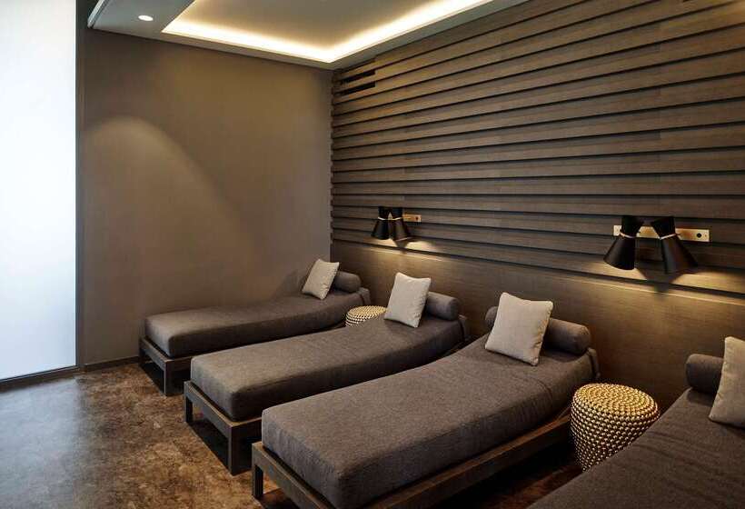 هتل Andaz Vienna Am Belvedere, By Hyatt