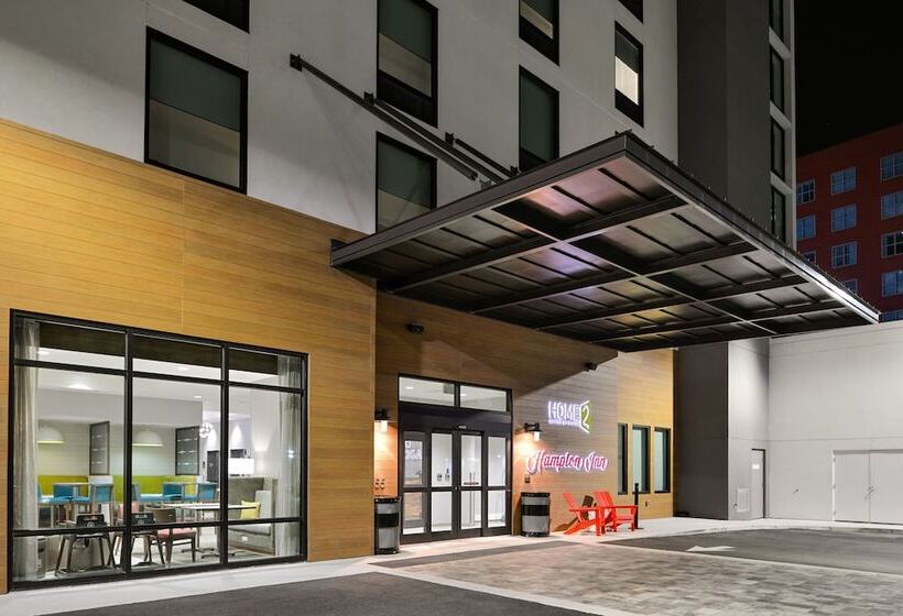 בית מלון כפרי Home2 Suites By Hilton Tampa Downtown Channel District