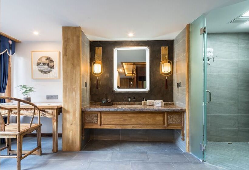 هتل Lijiang Zen Garden