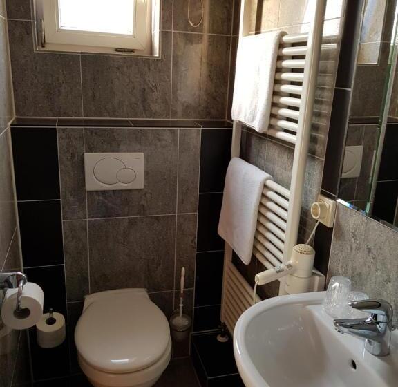 ホテル Zum Moseltal