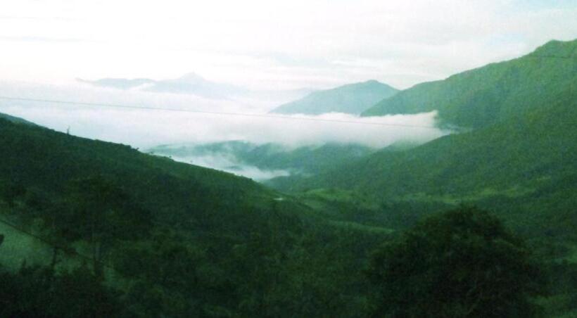 تختخواب و صبحانه Finca Petrona