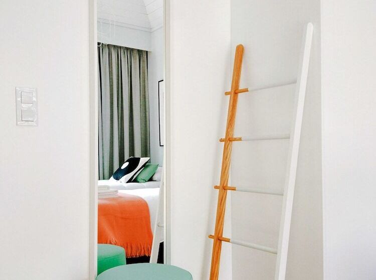 تختخواب و صبحانه Nlc Rooms & Suites