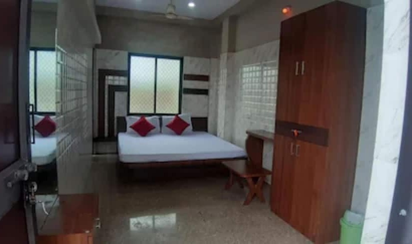 בית מלון כפרי Goroomgo Sea Smile Lodge Puri