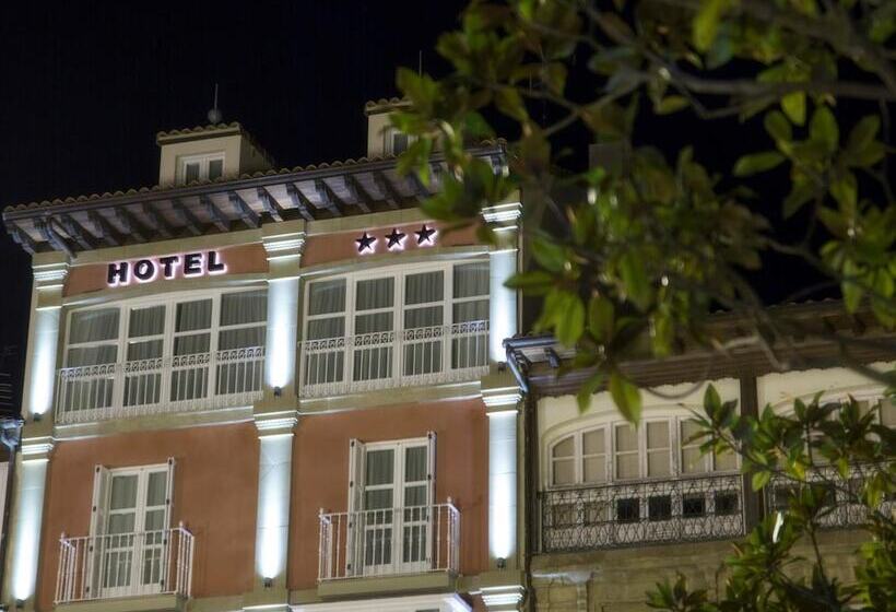 هتل Plaza De La Paz