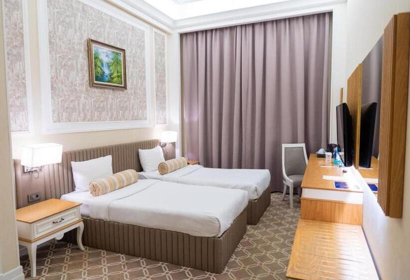 Theatrum Hotel Baku