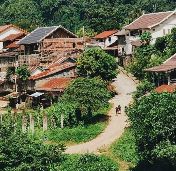 بنسيون Arthith Guesthouse
