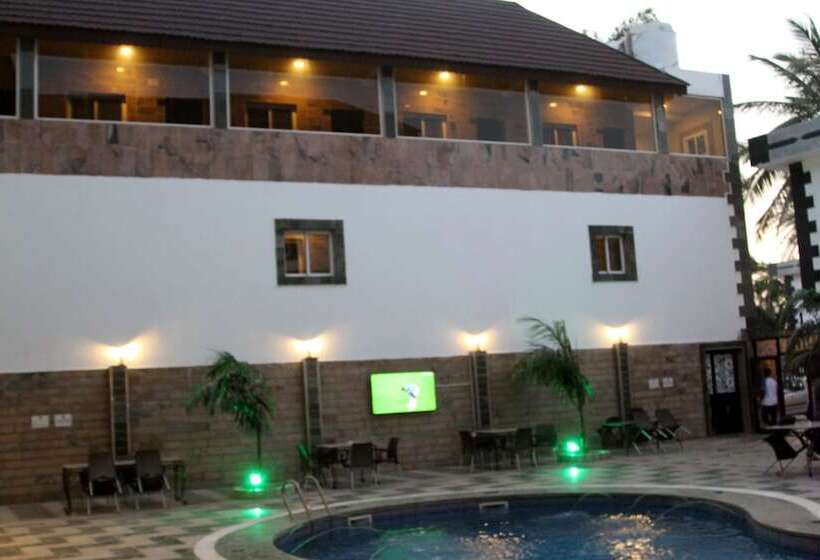 هتل R & K Guest Palace