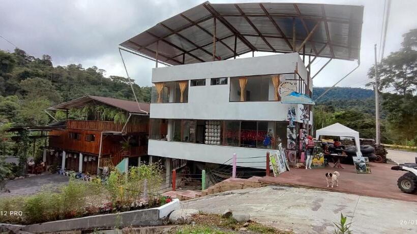 هاستل Mindoxtrem Birds