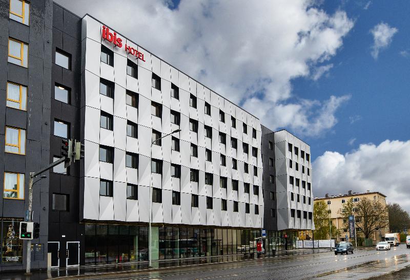 هتل Ibis Tallinn Center