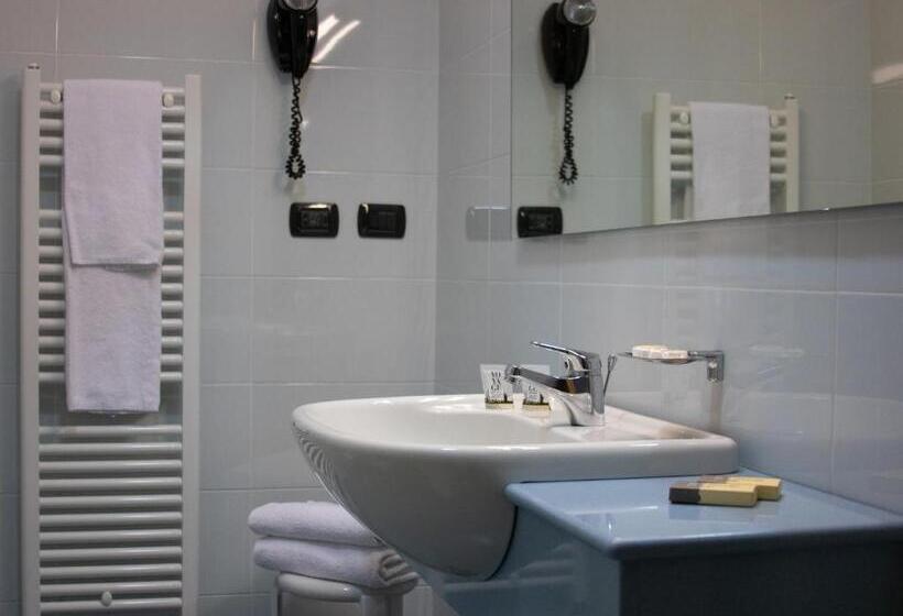 Master Hotel Reggio Emilia