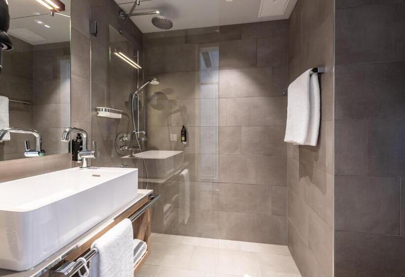 هتل Premier Inn Heidelberg City Bahnstadt