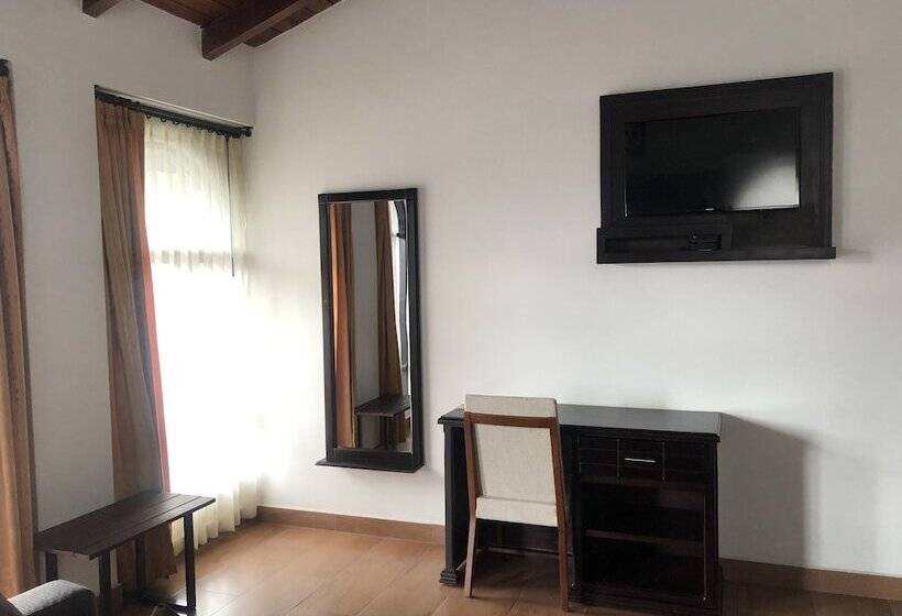 Air Suites Hotel Boutique