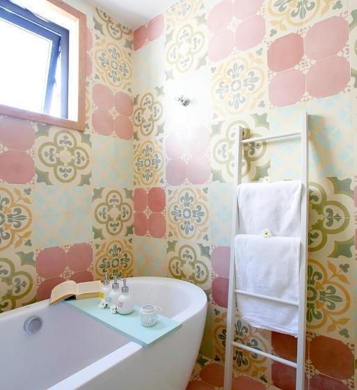 هتل Lief Sara Saigon