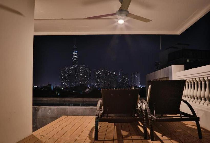 هتل Lief Sara Saigon