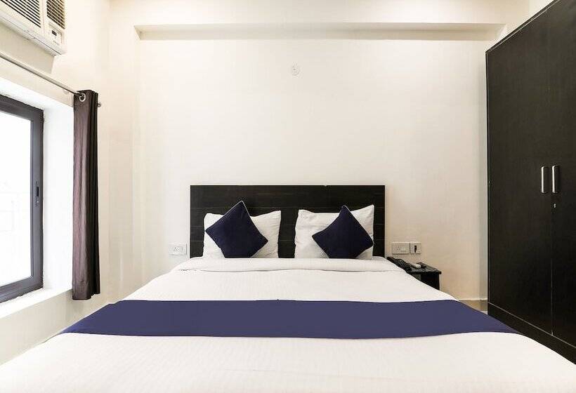 호텔 Silverkey Executive Stays 24588 Cd Sohna Road