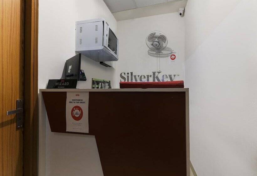 בית מלון כפרי Silverkey Executive Stays 24588 Cd Sohna Road