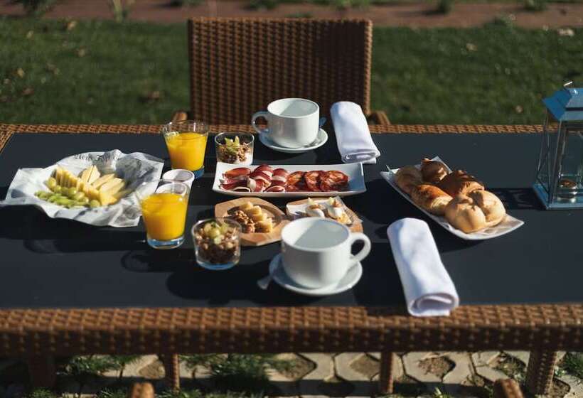 Natura Resorts