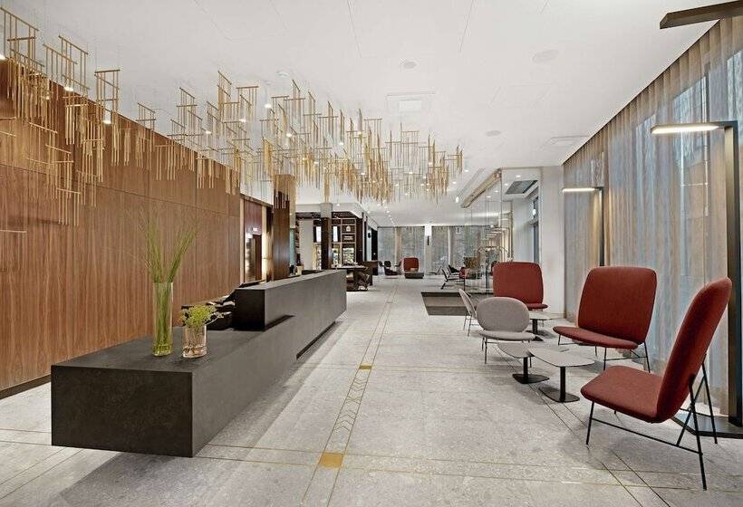 هتل Hilton Garden Inn Vilnius City Centre