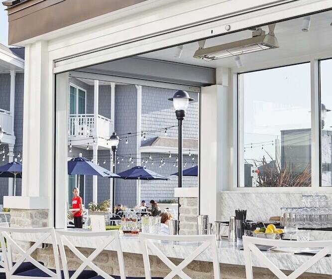 هتل Vespera Resort On Pismo Beach, Autograph Collection