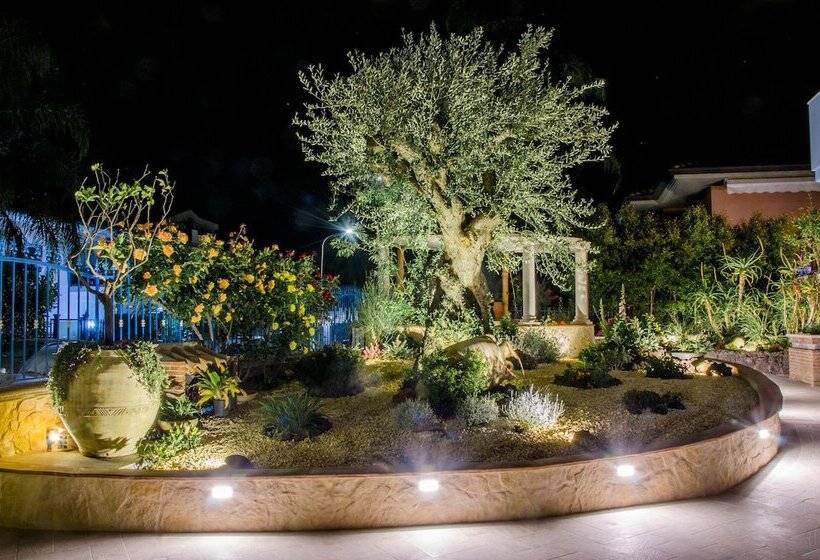 پانسیون Mediterranean Charm