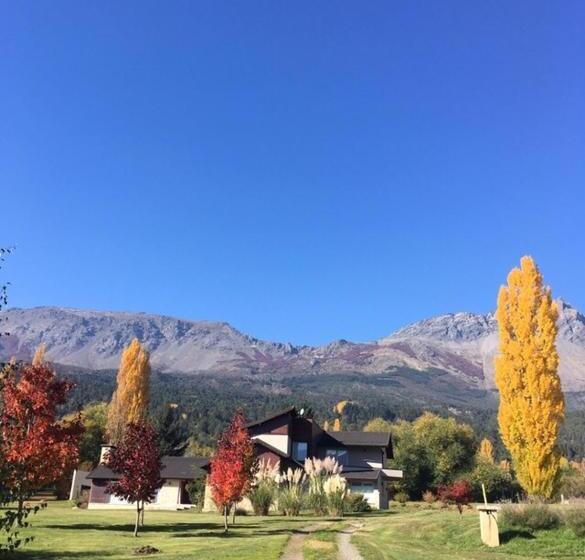 تختخواب و صبحانه La Aguada