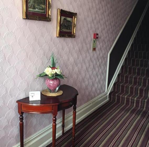 پانسیون Glenmore Guesthouse