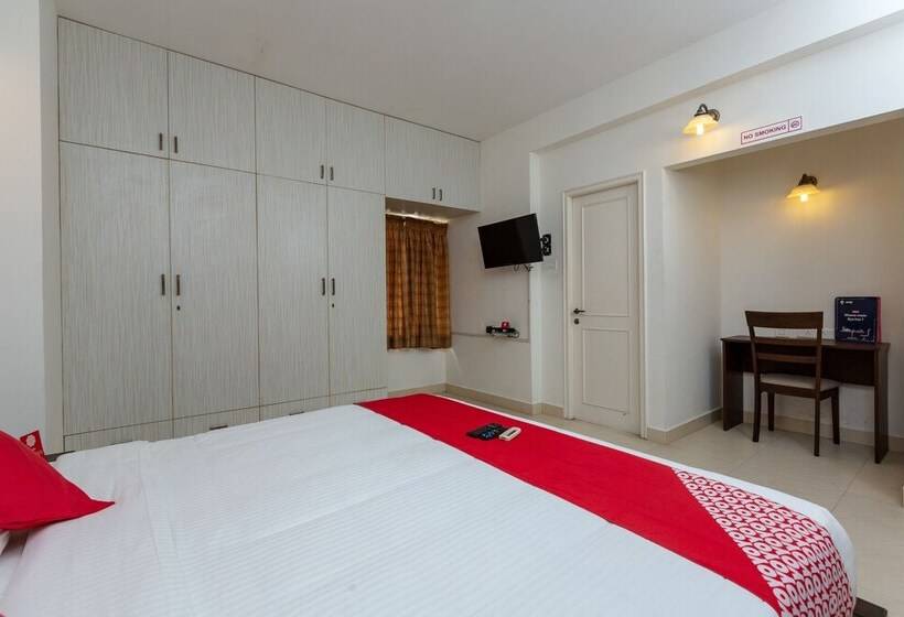 هتل Oyo 23202 Cute Orange Service Apartments