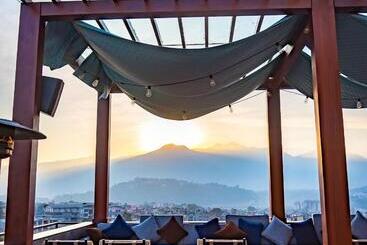هتل Vivanta Kathmandu