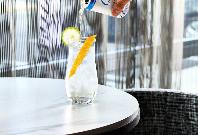 Ac Hotel By Marriott Miami Airport West/doral