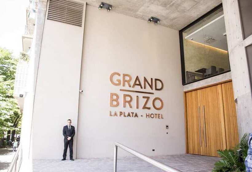 هتل Grand Brizo La Plata