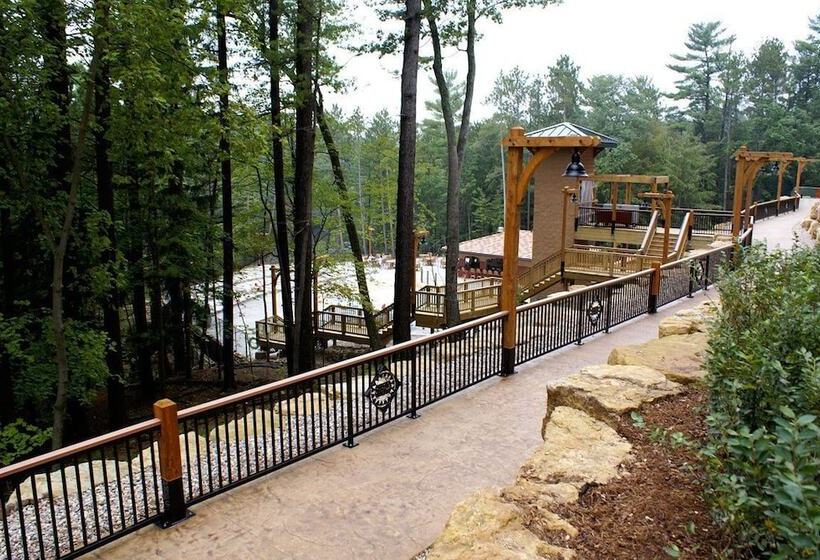 استراحتگاه Wisconsin Dells Area Condominiums