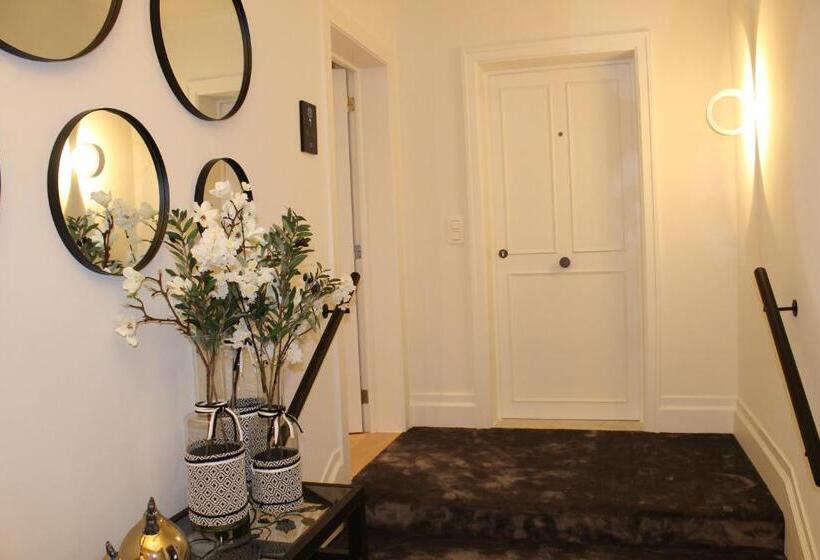 هتل Marie Siska Boutique