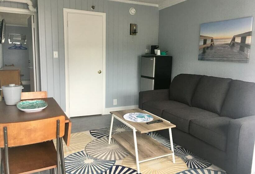 هتل Seagrass Inn