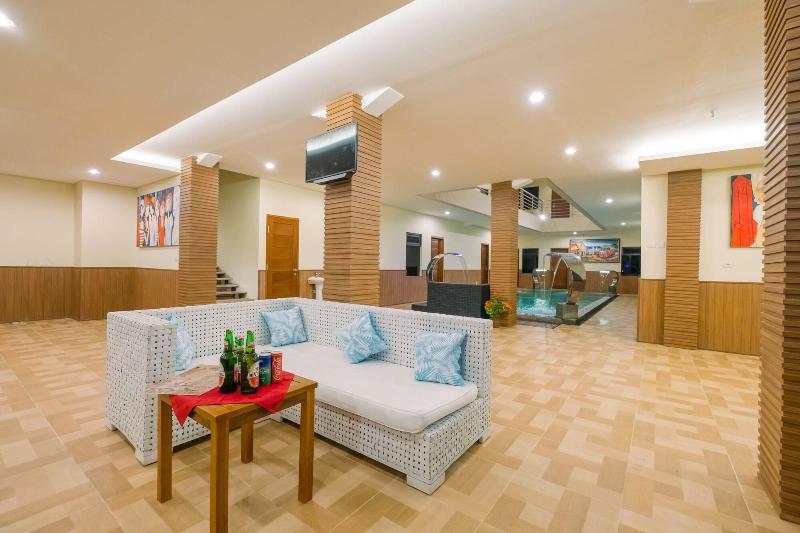 پانسیون Caroline Guest House