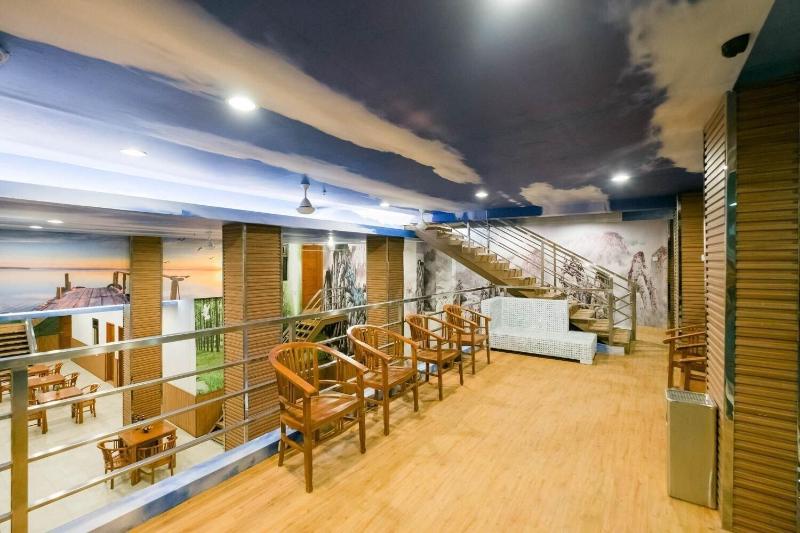 پانسیون Caroline Guest House