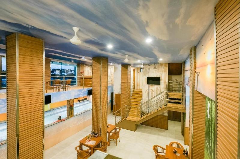 پانسیون Caroline Guest House