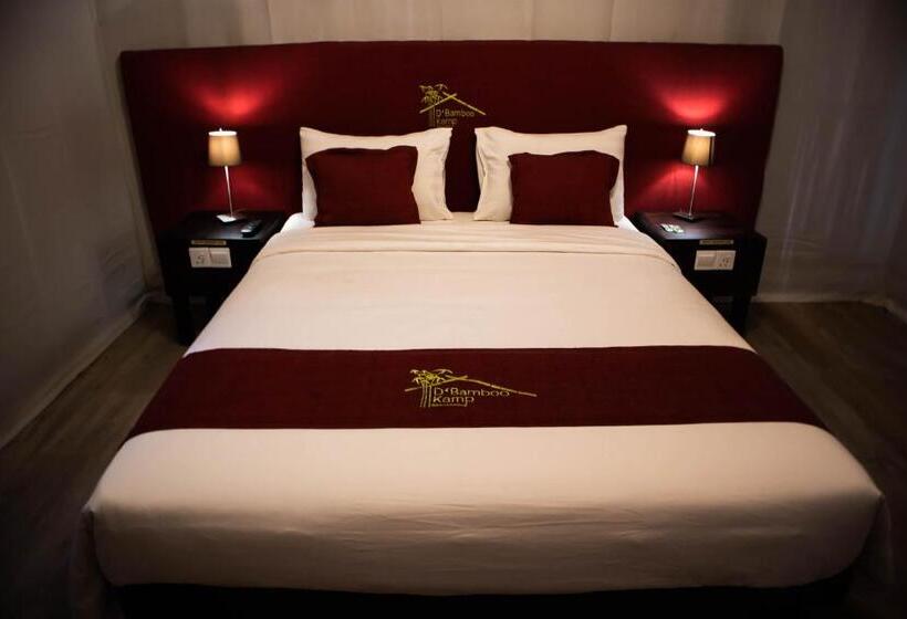 بنسيون Dbambookamp Desa Wisata Ekang