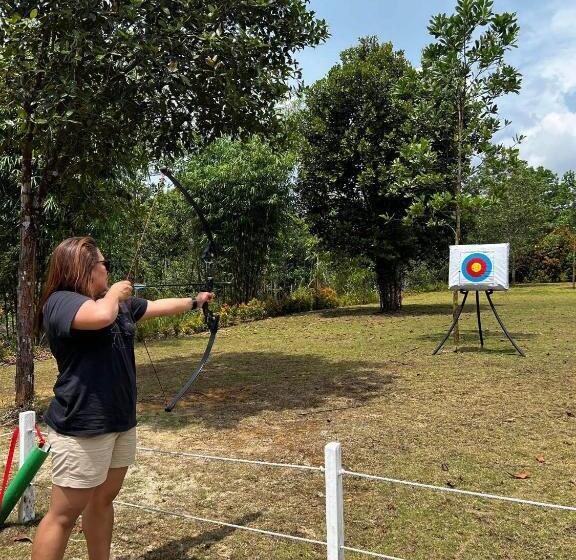 بنسيون Dbambookamp Desa Wisata Ekang