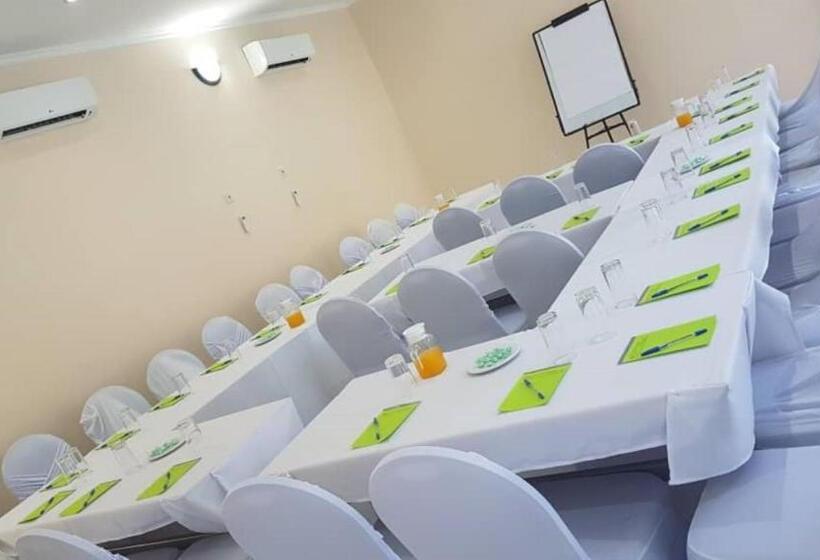 پانسیون Wadonda Suites