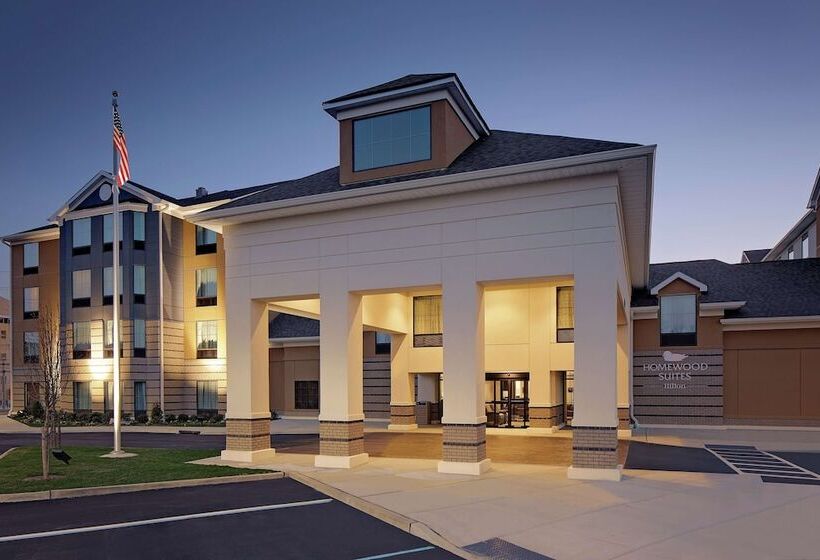 هتل Homewood Suites By Hilton Ronkonkoma