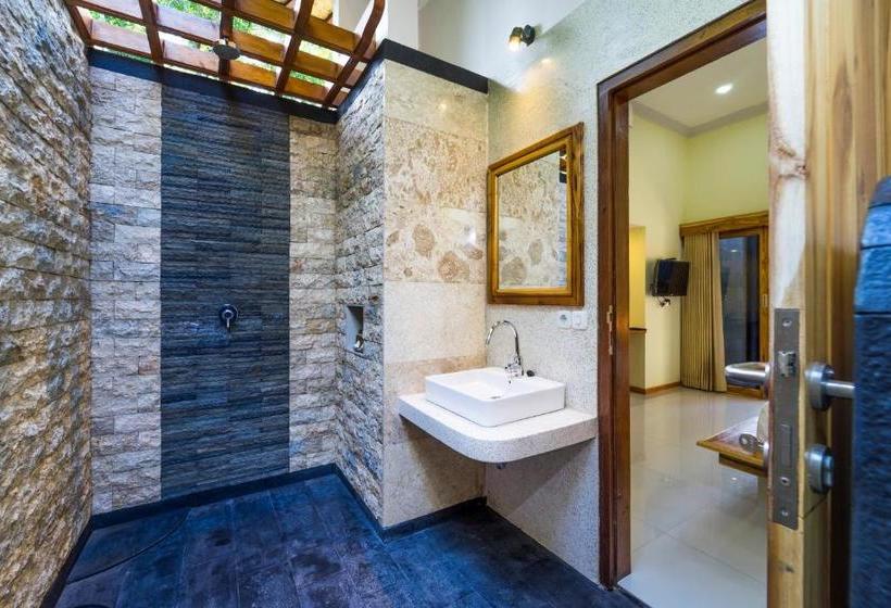 پانسیون Faris Villas