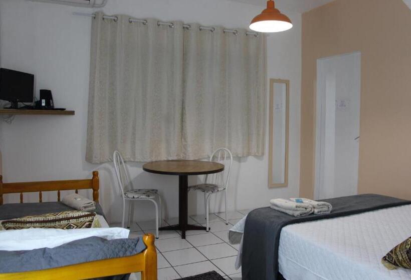 پانسیون Pousada Flay 7 Minutos Do Aeroporto Florianópolis