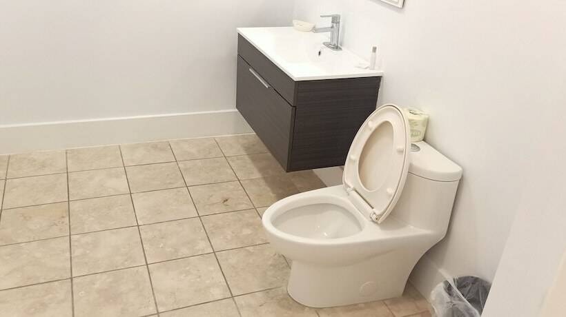 هتل Travelodge By Wyndham London Ontario