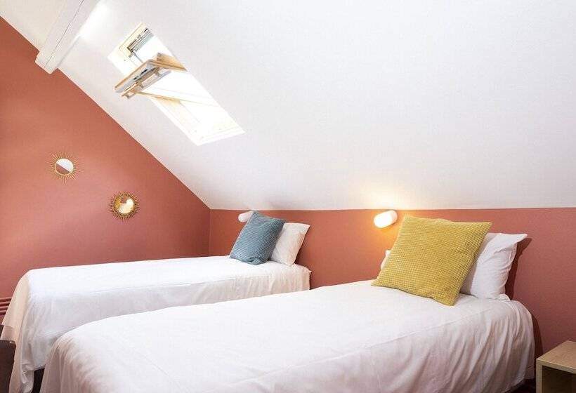 هتل Hostel La Maison Montreau