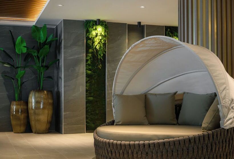 هتل Kenese Bay Garden Resort & Conference